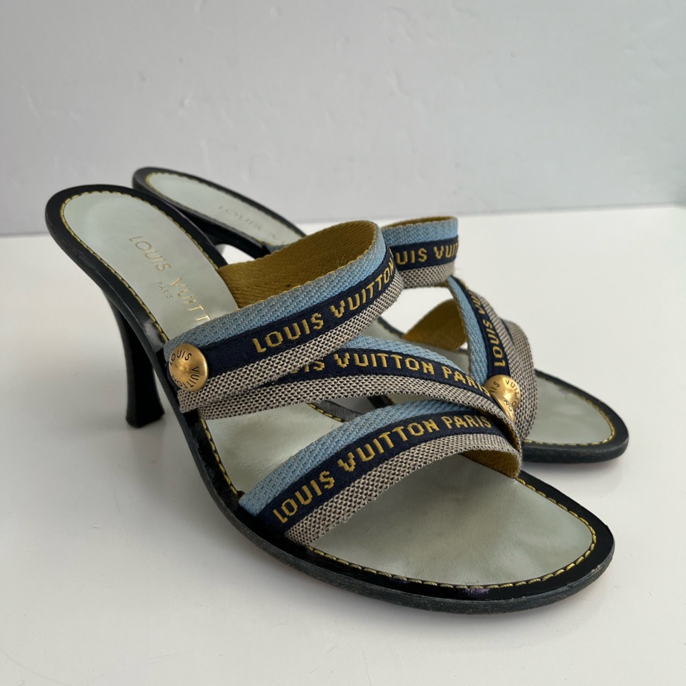 Auth VTG LOUIS VUITTON Heels - Picture 4 of 10